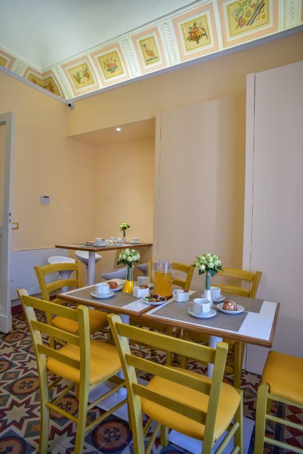 Palazzo Degli Affreschi Bed & Breakfast Catania Ngoại thất bức ảnh