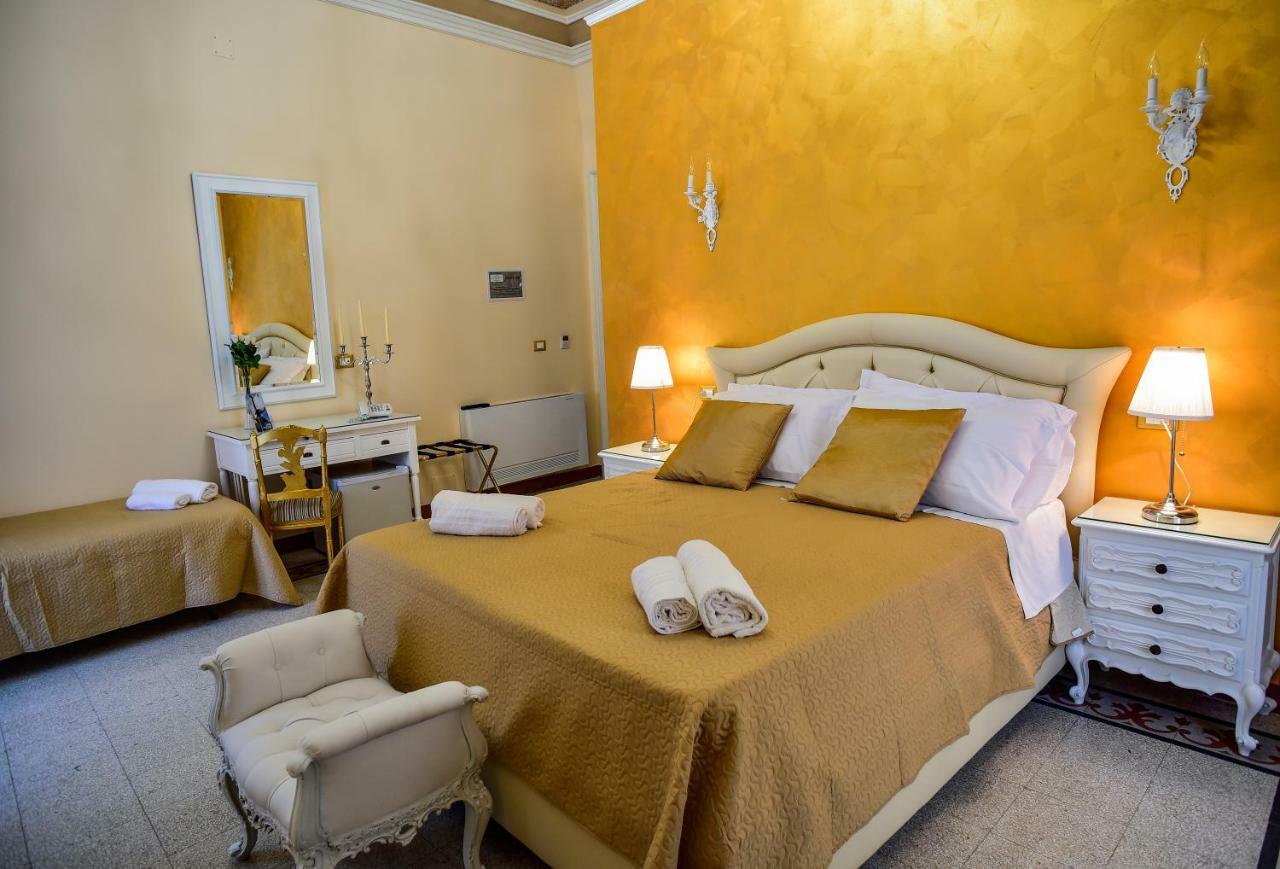 Palazzo Degli Affreschi Bed & Breakfast Catania Ngoại thất bức ảnh