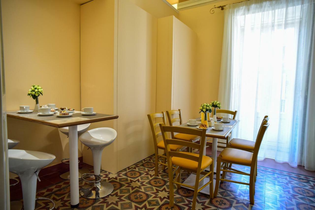 Palazzo Degli Affreschi Bed & Breakfast Catania Ngoại thất bức ảnh